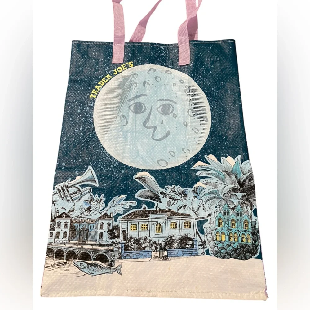 Trader Joe's 2016 Moon Reusable Bag Limited Edition Happy New Year Moon NEW NWOT - Picture 1 of 16